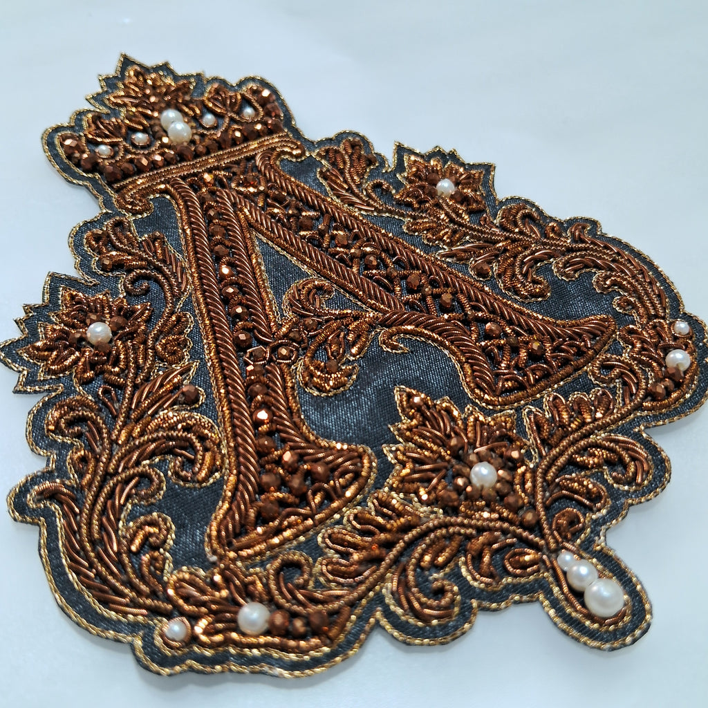 Royal Monogram Crest — Letter A